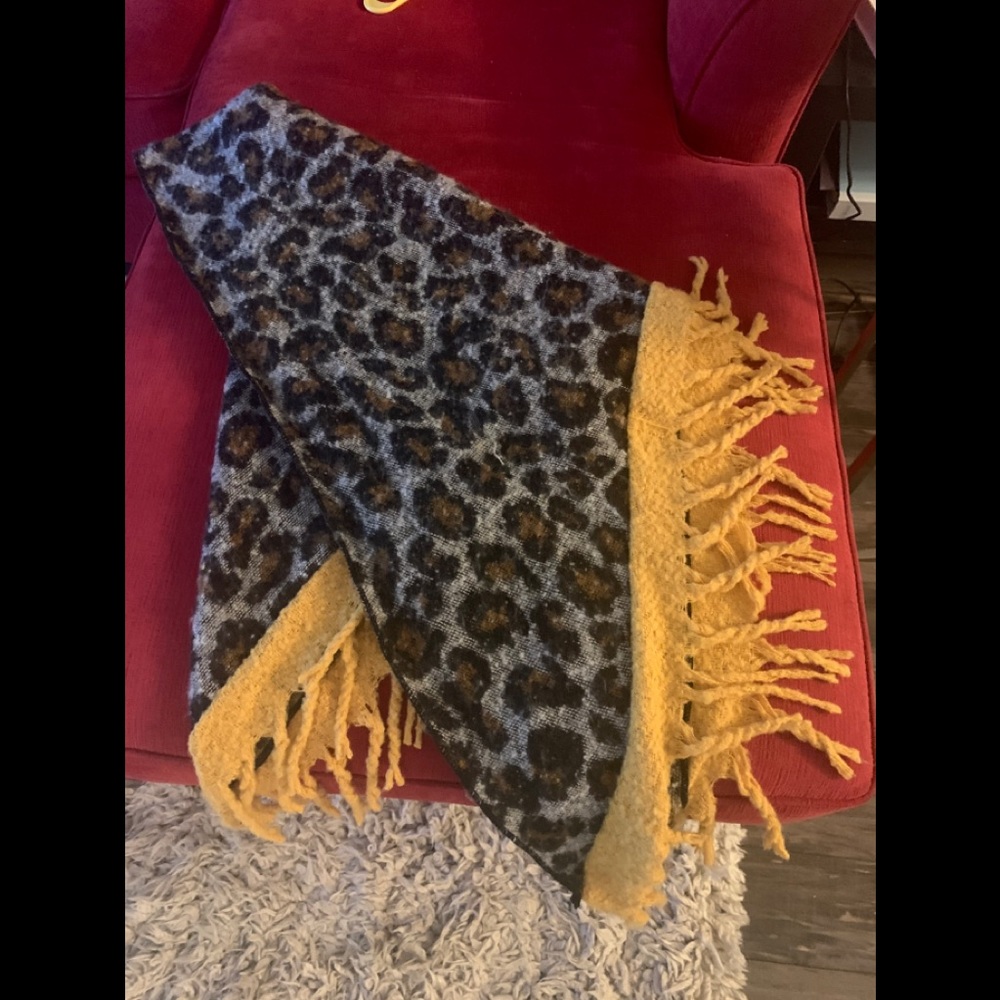 Oversized Cheeta Scarf